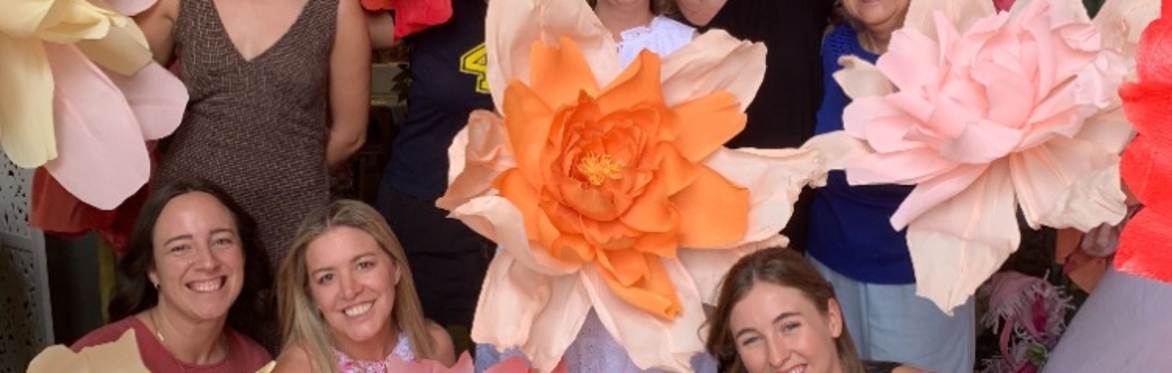 Giant Hanging Peonies with Claire Molloy from Jotterbook Flowers_T4_2026