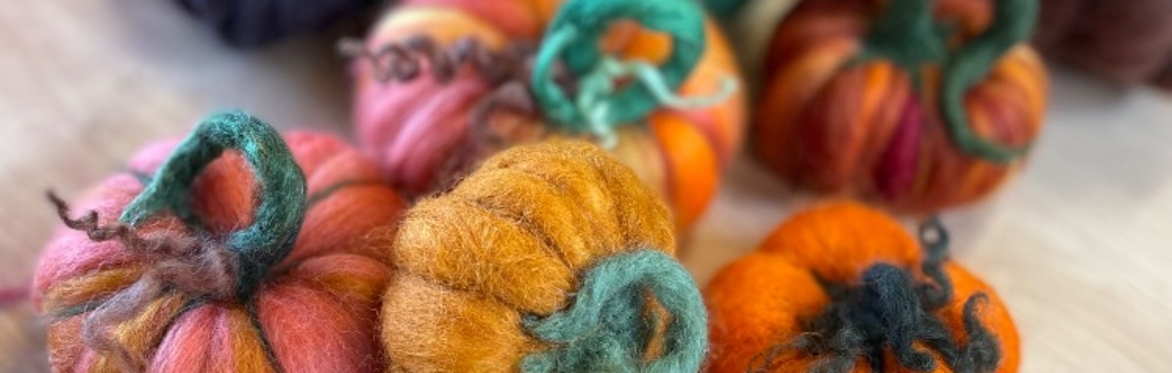 Needle Felted Pumpkins