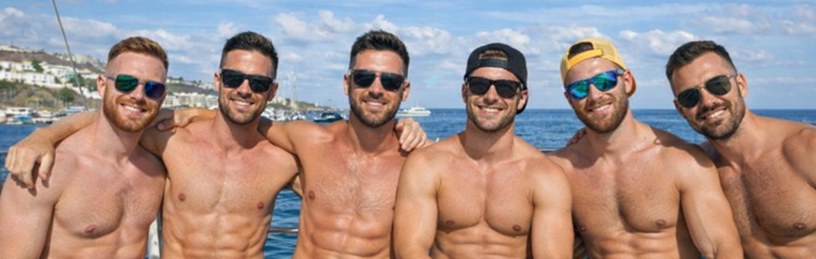 Naked boat every friday