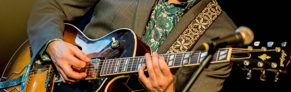 Tuns O’Jazz presents Denny Ilett and Friends