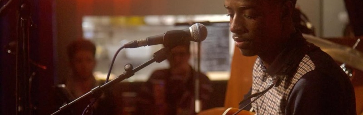 Remi Banklyn & The King Bees