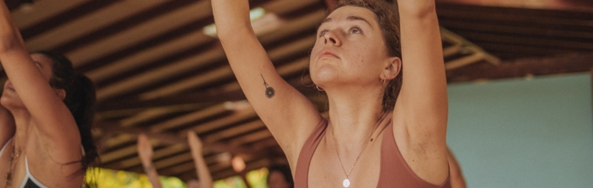 Power & Pressence Flow - Yoga Asana