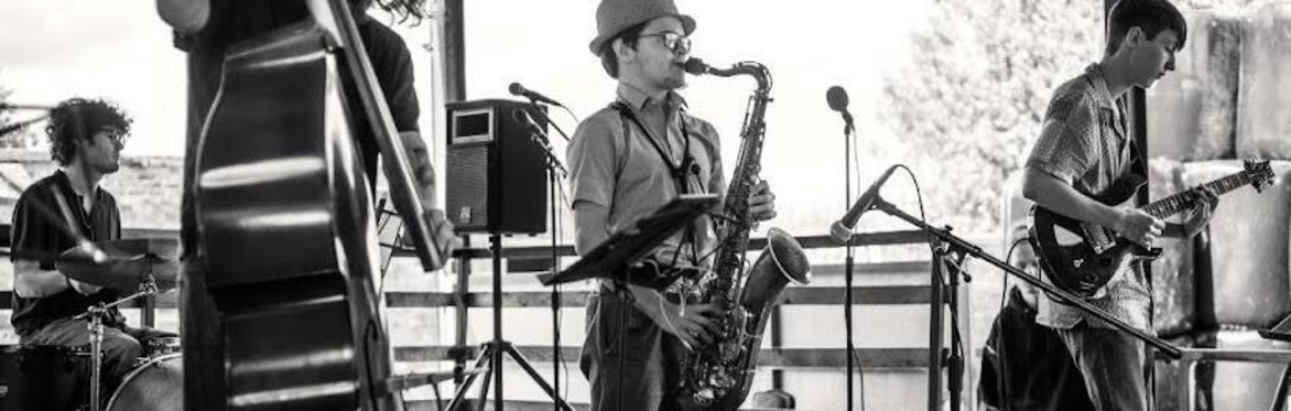 Photo of performers