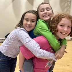 Musical Theatre Singers (Small Group Singing Lessons): Grades 2-5