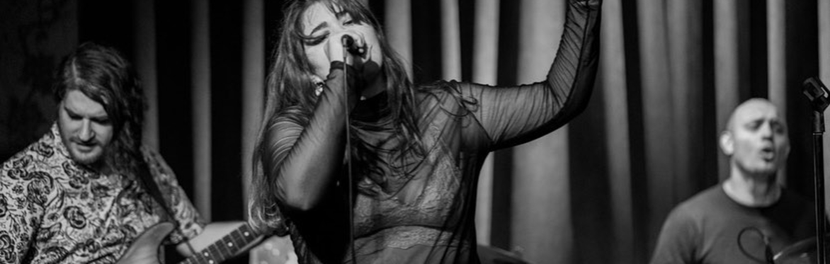 Deuce Bennett and the Tight Five w/ Pariseli and Emma Zeck at The Far Out Lounge