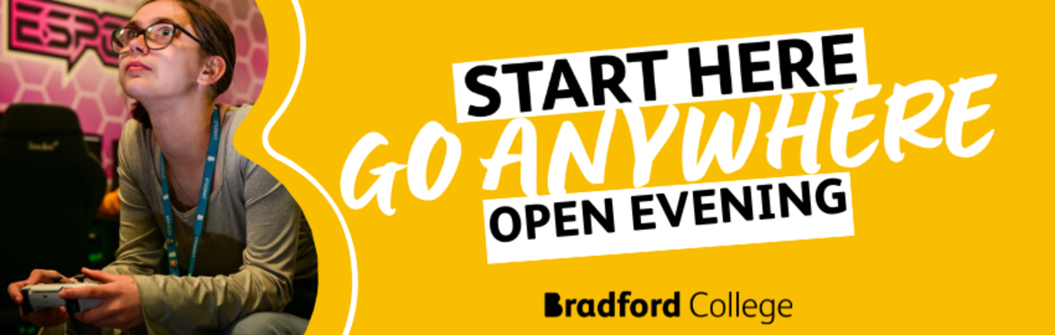 Promotional banner with the text “START HERE, GO ANYWHERE – Open Evening” featuring a student playing esports on a ps5.