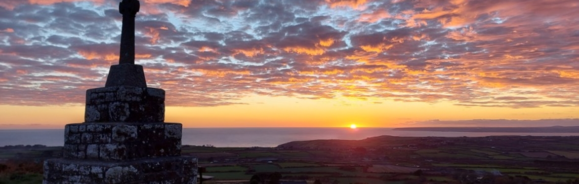 Walk led by Carolyn Kennett: Sacred Hills and Strongholds – Tregonning Hill.