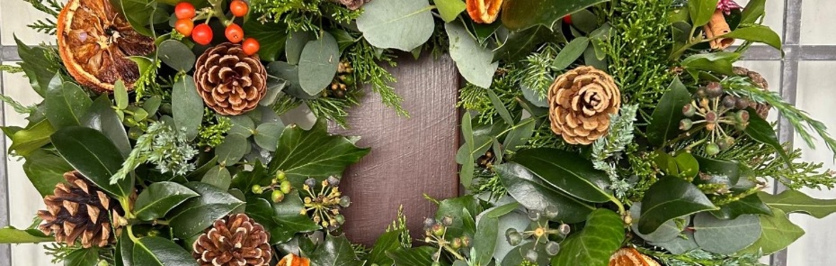 Wreath Making with grazing boards & mulled wine