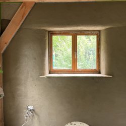 Clay plaster detailing