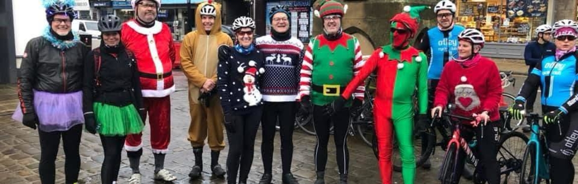 Hardy souls at the Buttercross