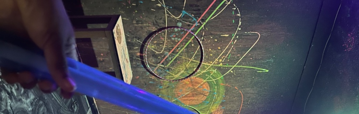 Neon Splatter session @ The Paint Patch Age 11-16 A session for Neurodivergent Teens