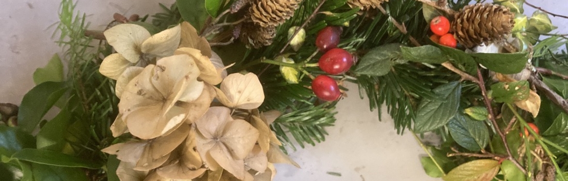 Wreath making & Christmas Crafts
