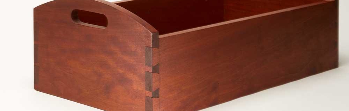 Make a Dovetailed Shaker Tray with Megan Fitzpatrick