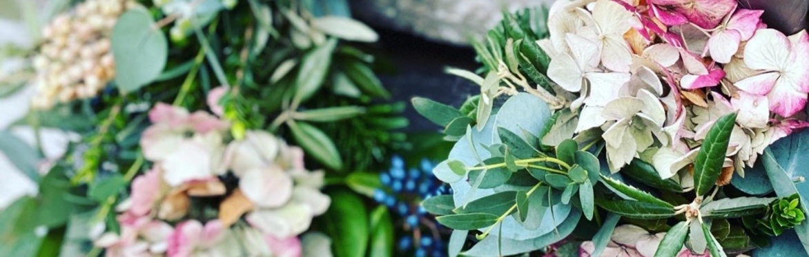 Christmas Wreath workshop 10am to 12.30pm
