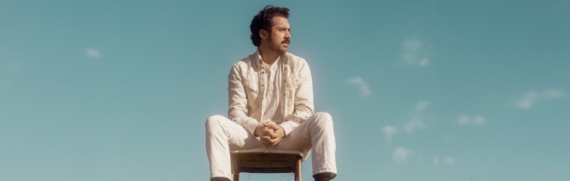 Caiola's "This Could Be Everything Tour" w/ Thomas LaVine