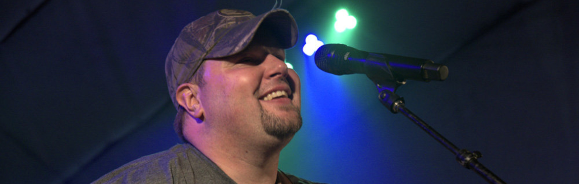 Timothy Earl Band - Upstairs on the Main Stage