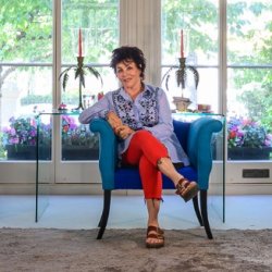 RUBY WAX - A DAY AT RUBY'S HOUSE