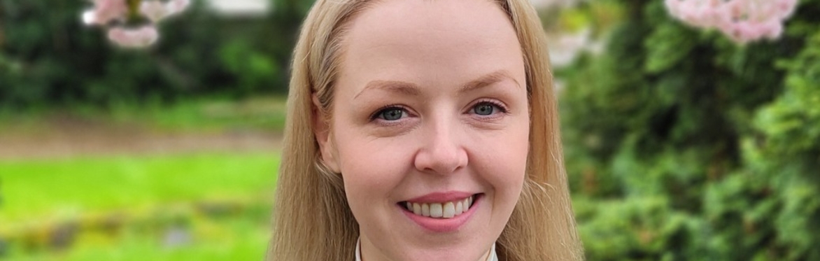 Headshot of speaker Dr Emily Barnes of Trinity College Dublin