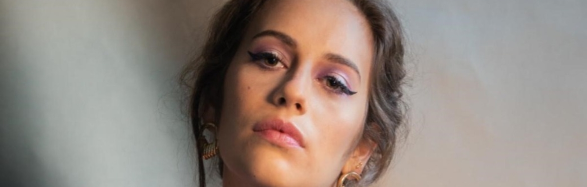 Argentine Vocalist Delfina Cheb