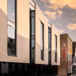 Inner Circle at Hampton by Hilton Canterbury & The Rooftop