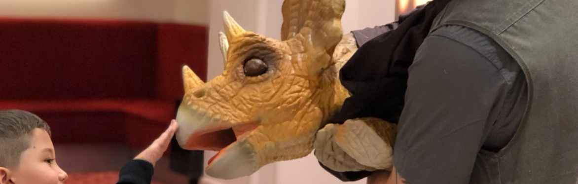 Jurassic Arcade Dinoshow!