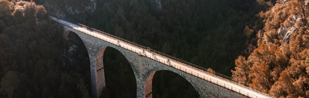 Pedalata in eBike sulla vecchia ferrovia Spoleto - Norcia