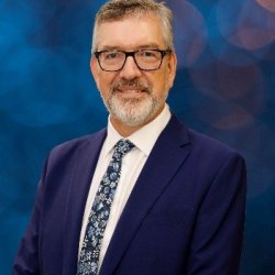 Photo of Alun Francis, keynote speaker at the Fylde Coast Responsible Business Network Event