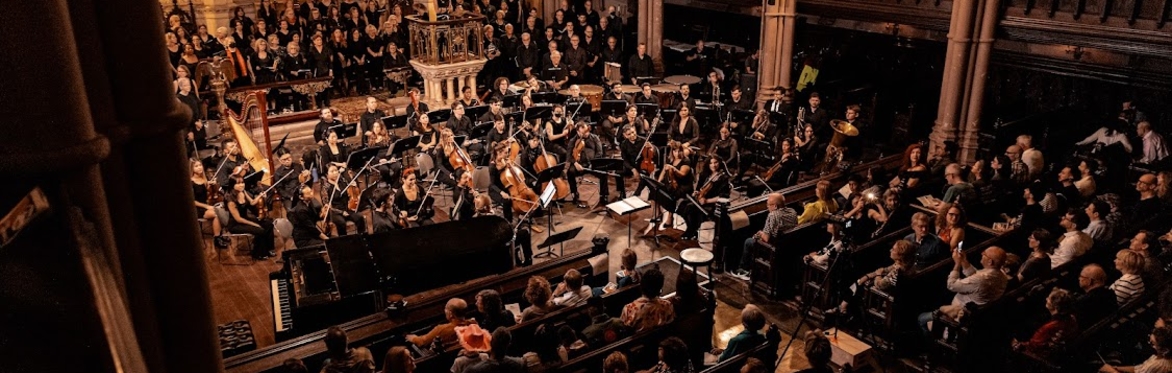 A Very Merry Brooklyn with New York Choral Society