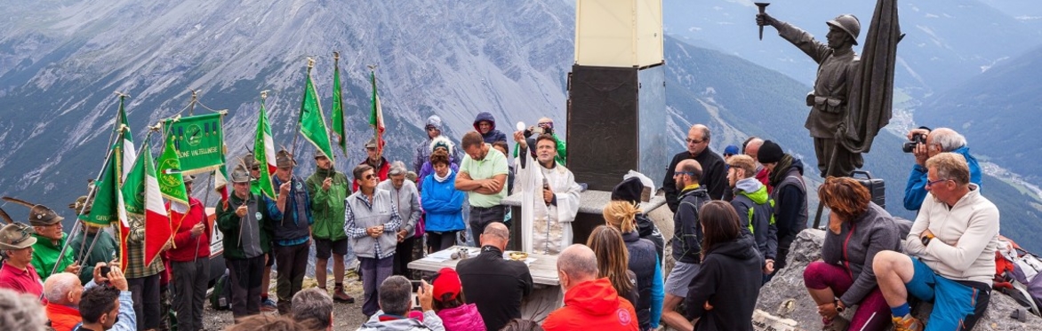Raduno alpino al Picco Croce