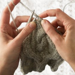 Cable Knitting with Jan