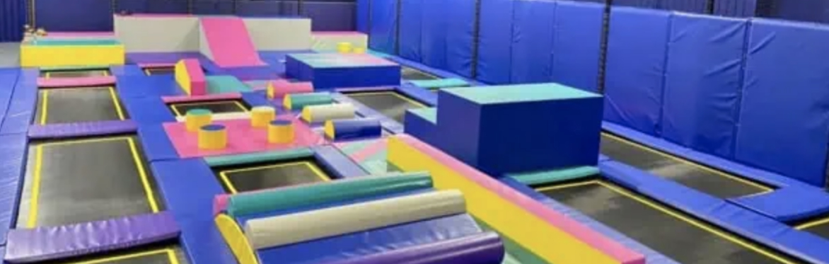 Trampoline Park - Ages 8 to 11