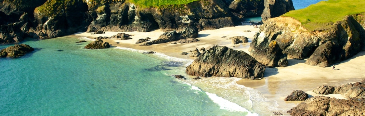 Lizard Peninsula Slow Swimming Holiday 2025