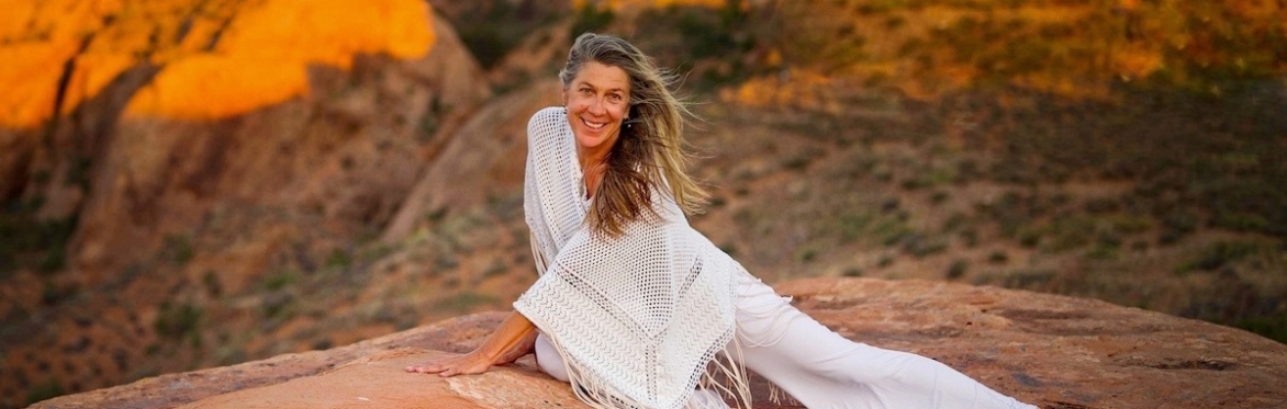 Renewal: A 5Rhythms Waves Class with Heeraa Sazevich