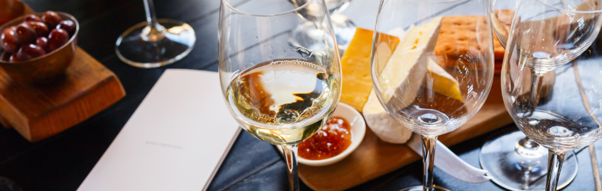 Baltic Wine Tasting Society: Cool Britannia - English Wine Uncorked