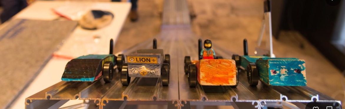 cars lined up at the starting line