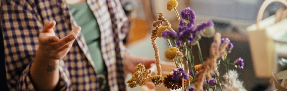 Embroider with Nature with Elnaz