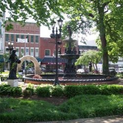 LOCATOR FIXED® LIVE! And Dine -Bowling Green, KY