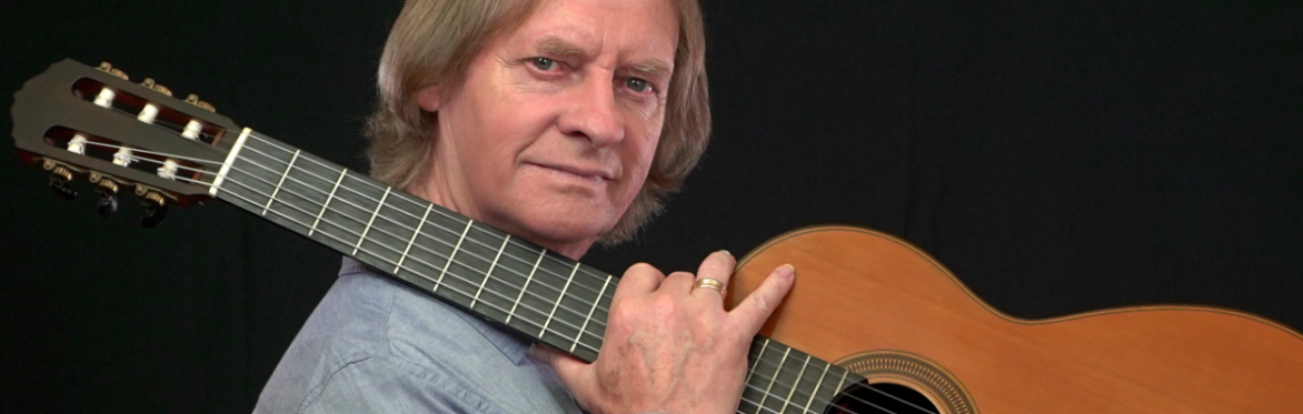 David Russell guitarist