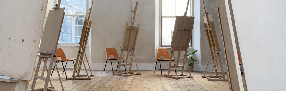 LIFE DRAWING in COLOUR