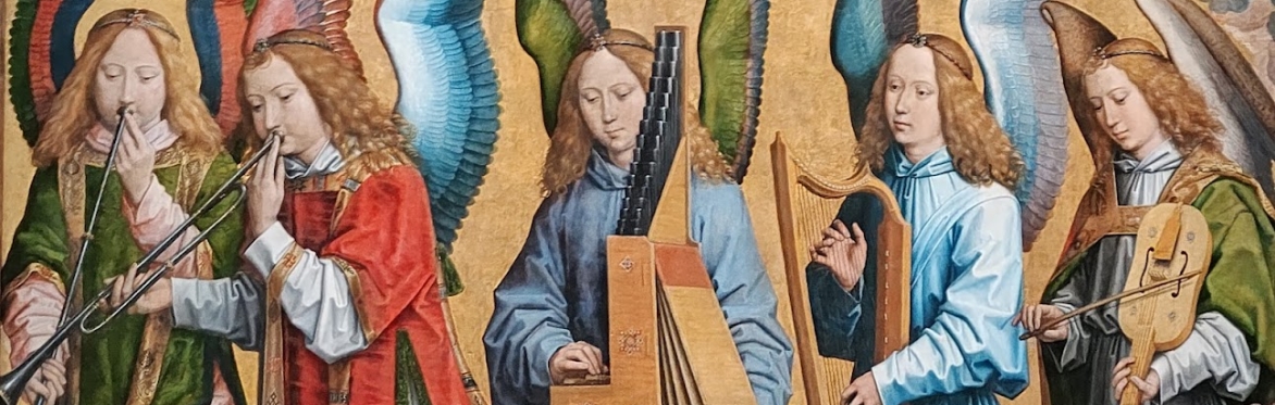 Angels playing instruments