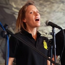 WORKSHOP - FAMILY SHANTIES with REBECCA LEEK - £3.00