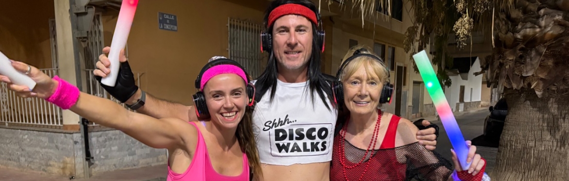 Twilight Disco Walk: Back to the 80’s at Trinity Bar - Cabo Roig