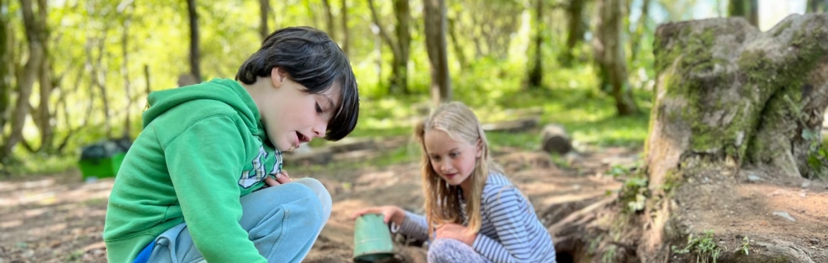 Clwb Ysgol Goedwig Dydd Iau Mis Mehefin-Gorffennaf 6 sesiwn / Thursday Forest School Club June-July 6 sessions