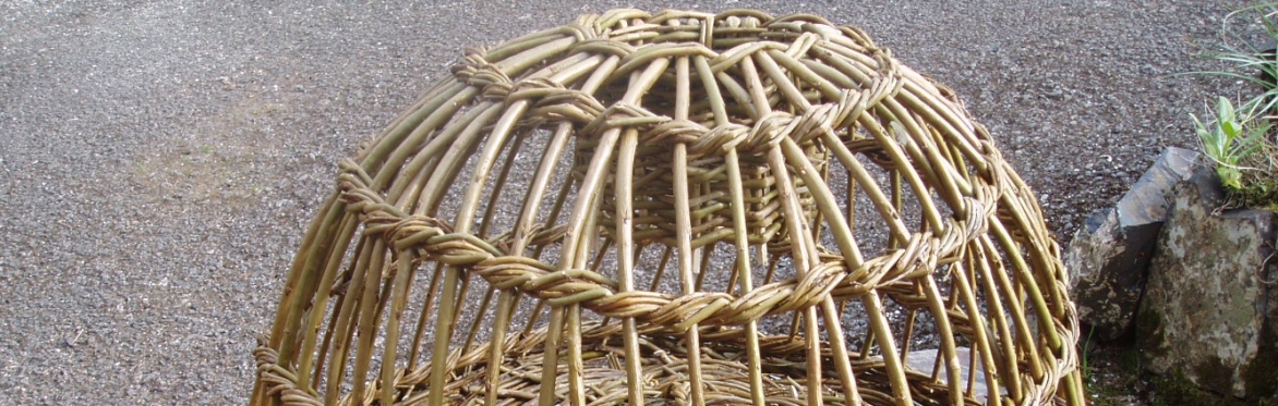 Make a Willow Crab Pot with Sue Morgan