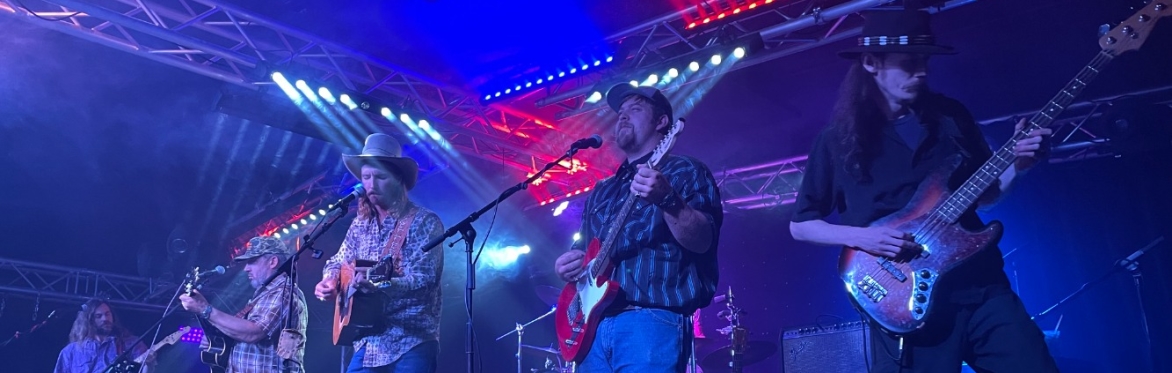 Liberty Theater Presents: Kellen Smith w/ Raina Wallace