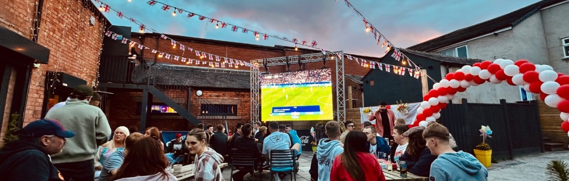 Panama V England