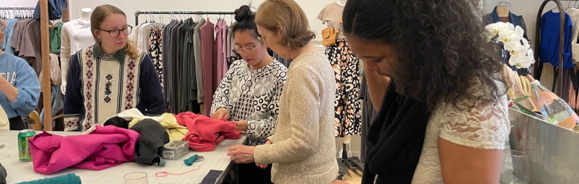 Darning Workshop Led by LucyDreamsOf