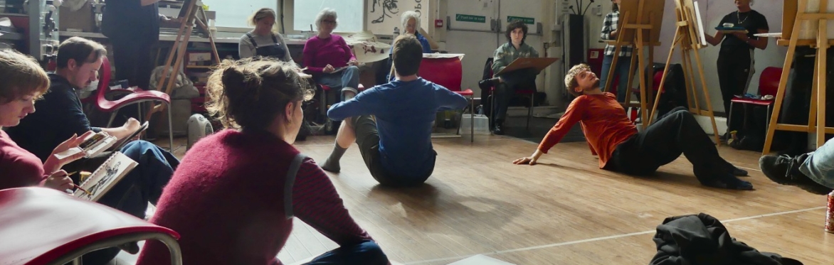 Drawing Dance in Motion at Topolski Studio