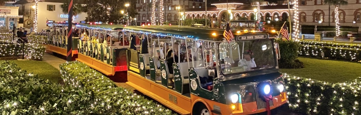 PREMIUM Nights of Lights Trolley Tour! - St. Augustine - LUXURY Motor Coach! Free Prize Drawings! Hot Cider & Cookies!