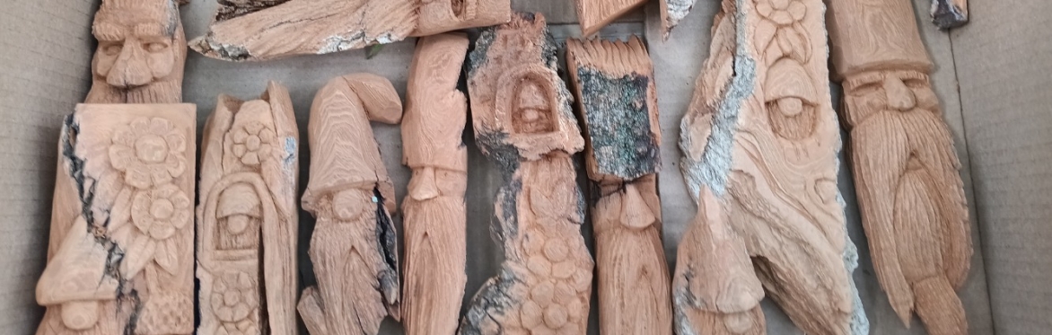 Woodcarving 101 - Cottonwood Bark Carvings Gnome
